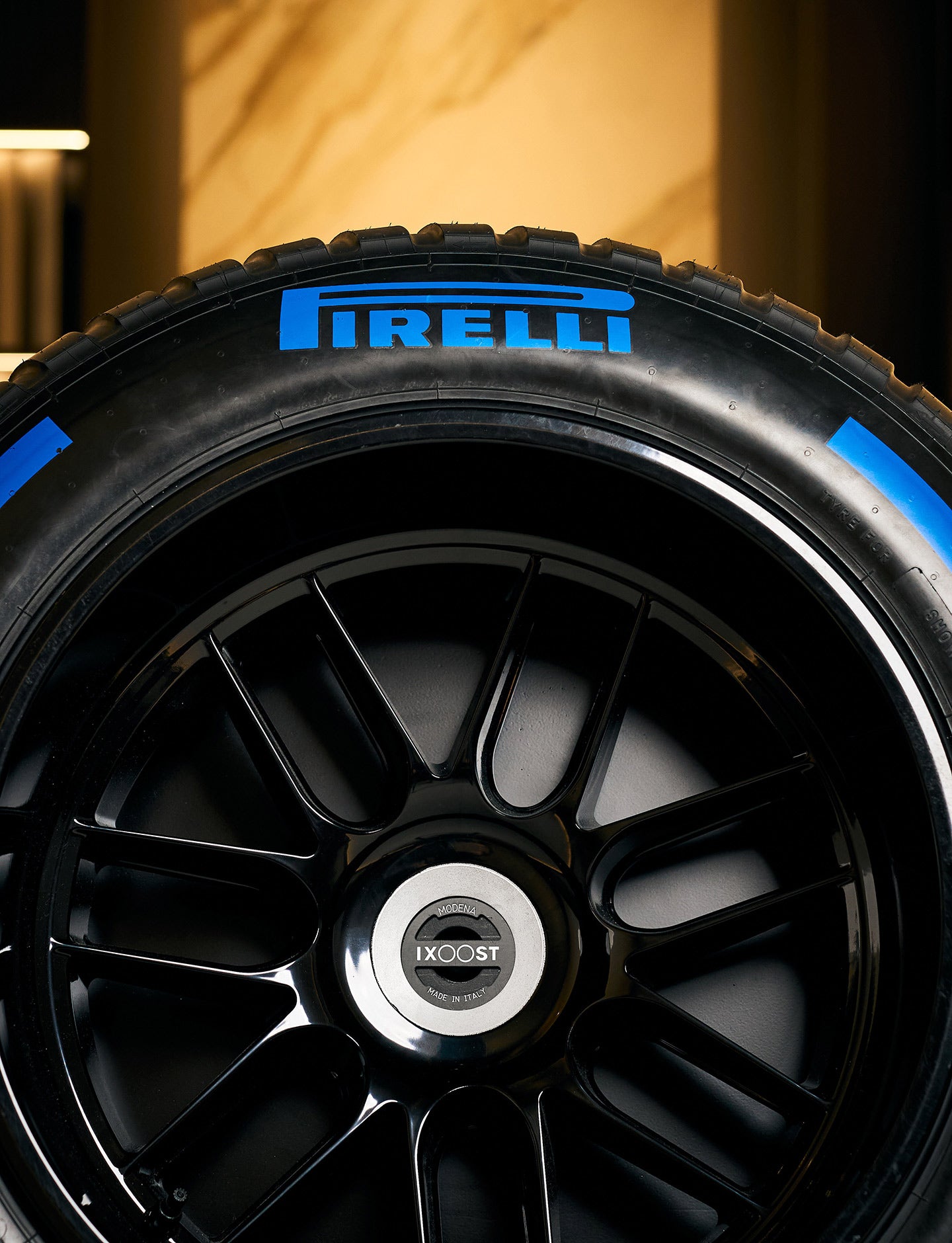 Pirelli x iXOOST speaker