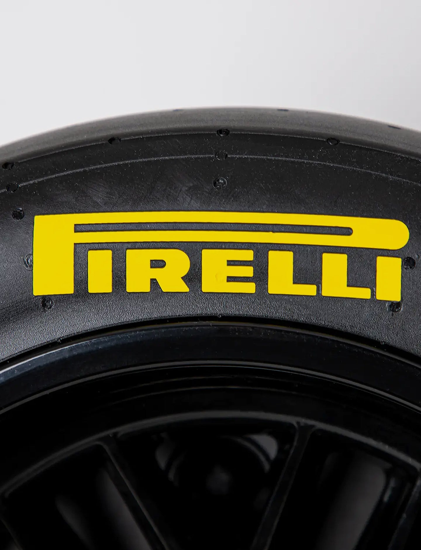 Pirelli x iXOOST speaker