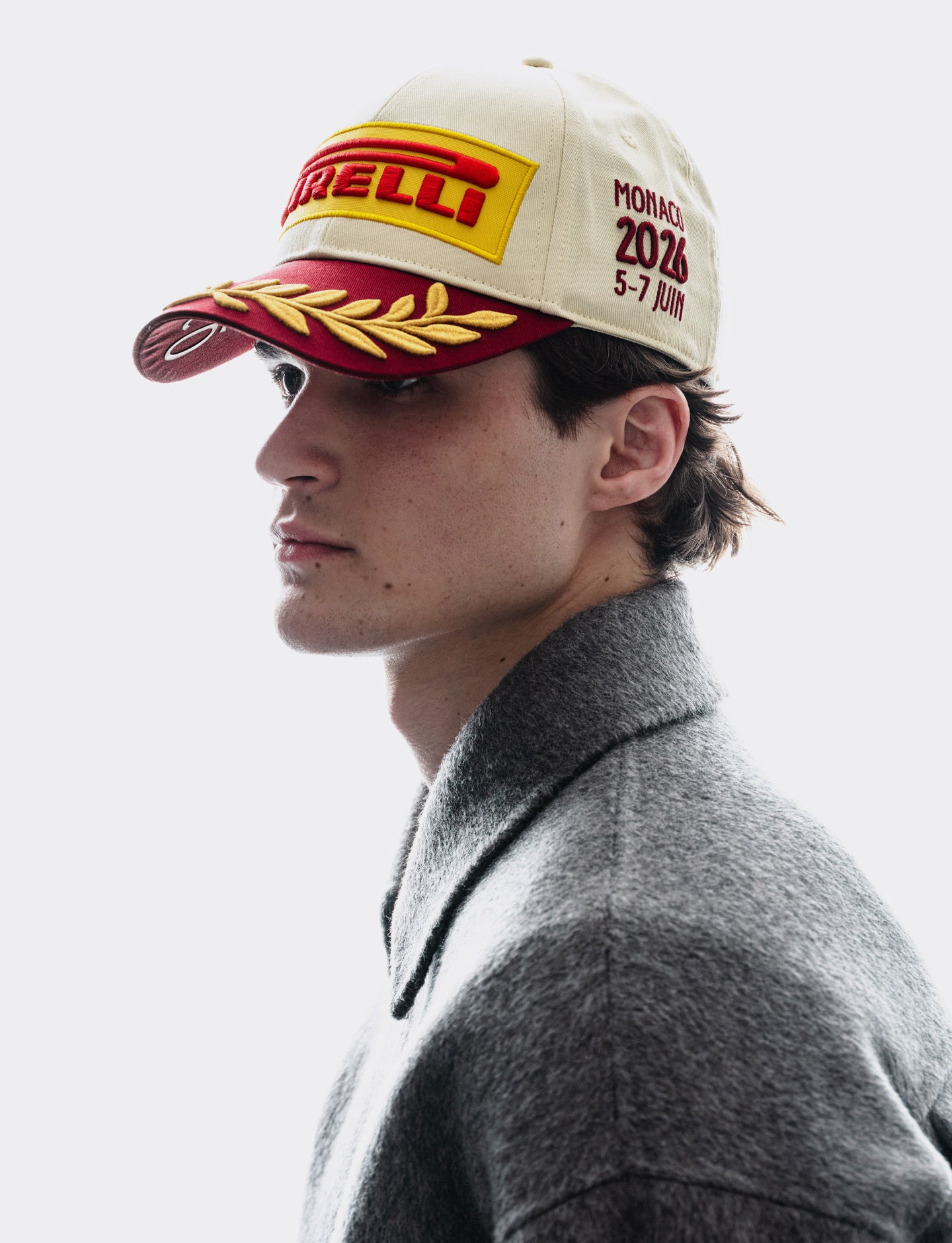 Man wearing a Pirelli Monaco Podium Cap F1® 